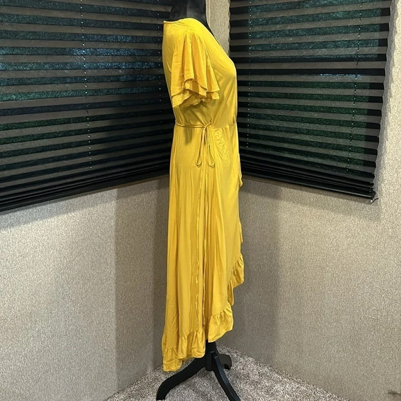 Simplee Women’s Ayla Ruffle Wrap Dress in‎ Mustard V-neck 100% Cotton SZ Small - Picture 9 of 13